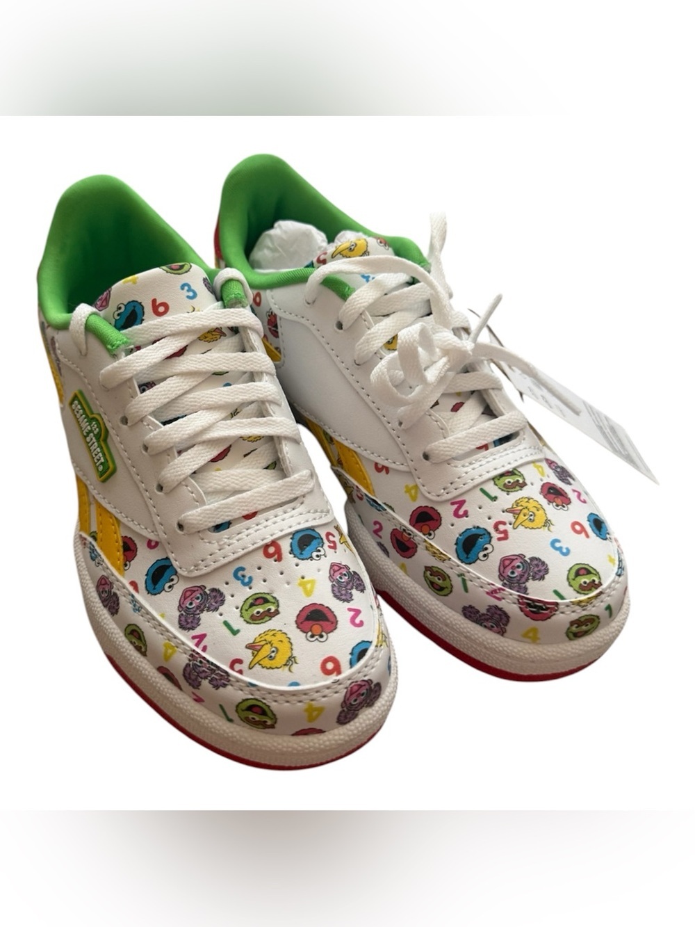 NIB Reebok x Sesame Street Club C Revenge White Green Yellow Sneaker Size 1 - Picture 1 of 7